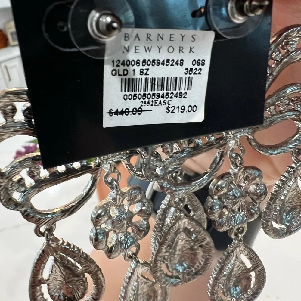 Elegant Silver Crystal Drop Earrings - Picture 3 of 5